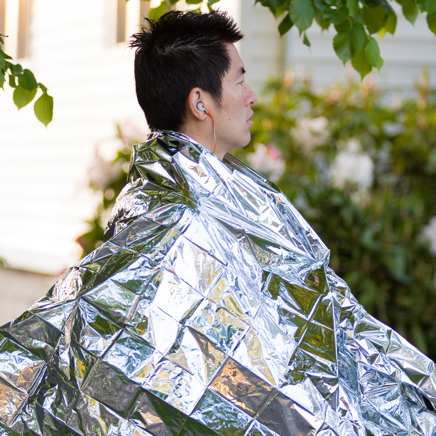 color: silver ~ size: 250 count ~ alt: Marathon Blankets